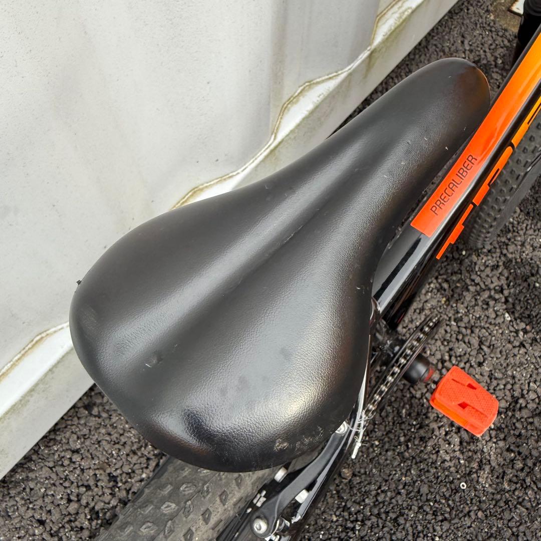 タルト20インチ Precaliber 身長114-132cm ブラック