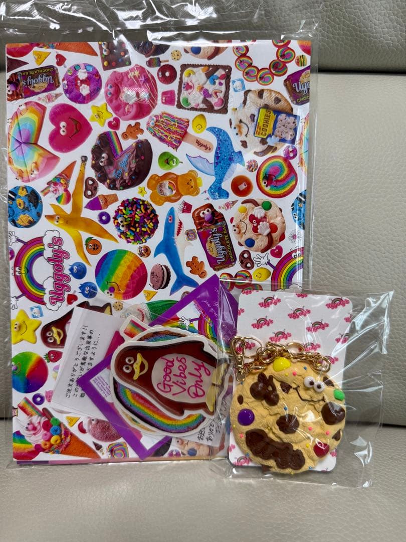 【新品未使用】uggoly's ユッゴリーズ クッキー チャーム キーホルダー