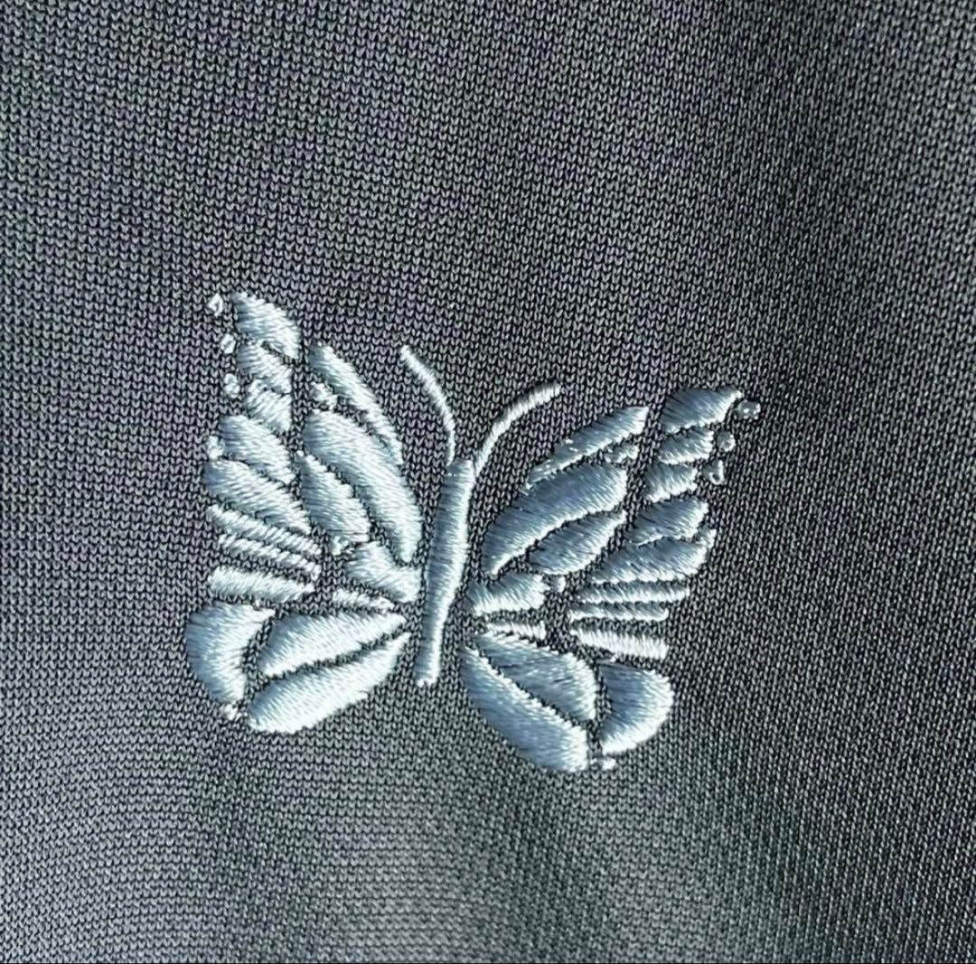 【希少カラー】Needlesワンポイント刺繍ロゴパピヨントラックスウェット