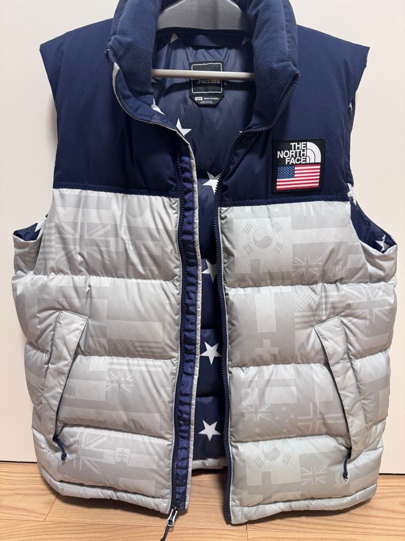 ノースフェイスダウンベスト 限定品