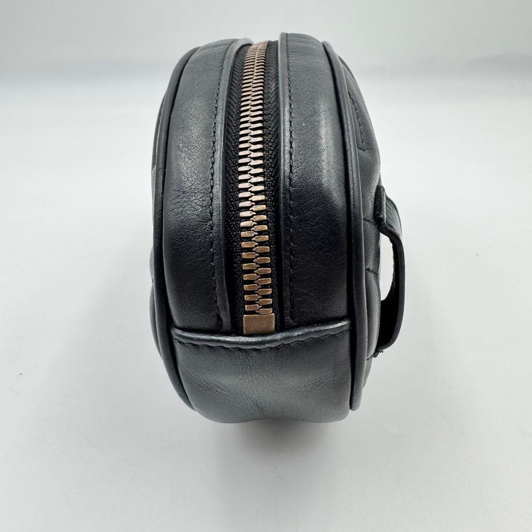 美品✨GUCCI マーモント　ボディバッグ　黒色　ハート　キルティング
