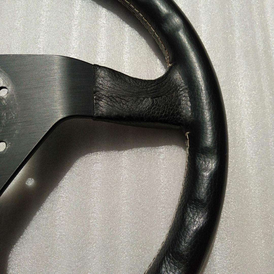 momoステアリング V35 KBA70068（ハンドル）