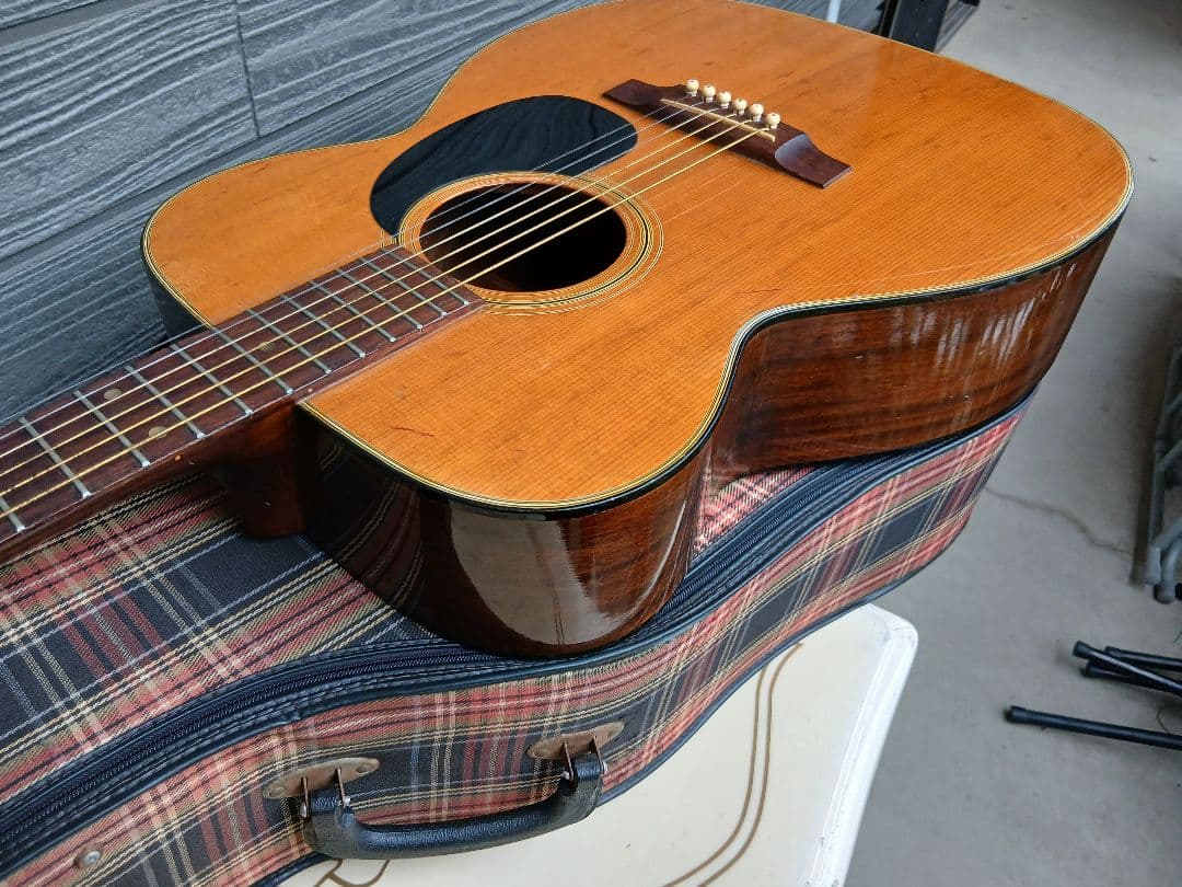 Morris FD-13(1972年製)ケース付き