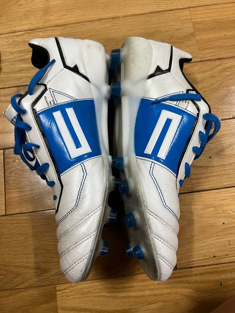 シューズ capitten