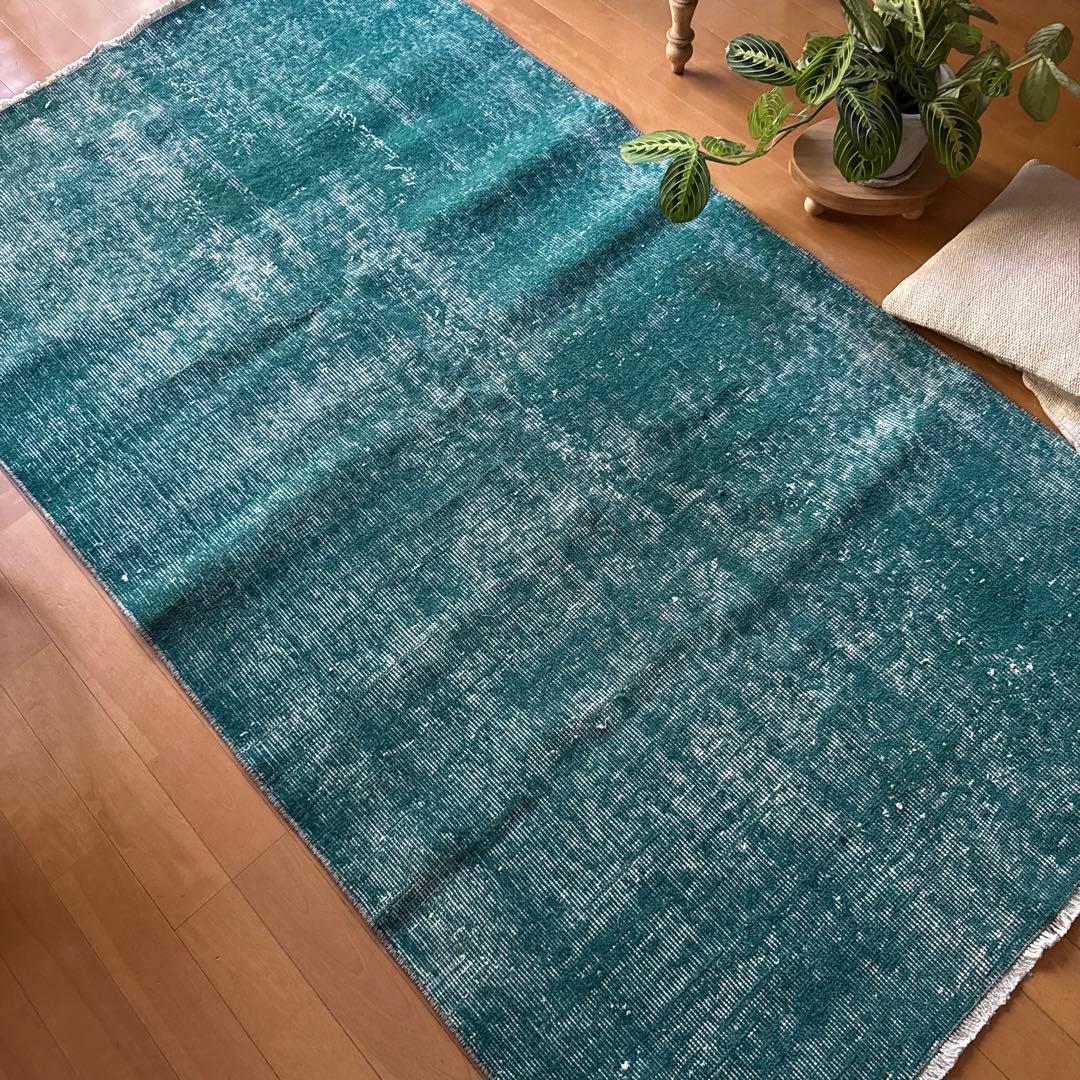 102.5×190 深みあるグリーン　ワンカラーラグ　トルコヴィンテージラグ