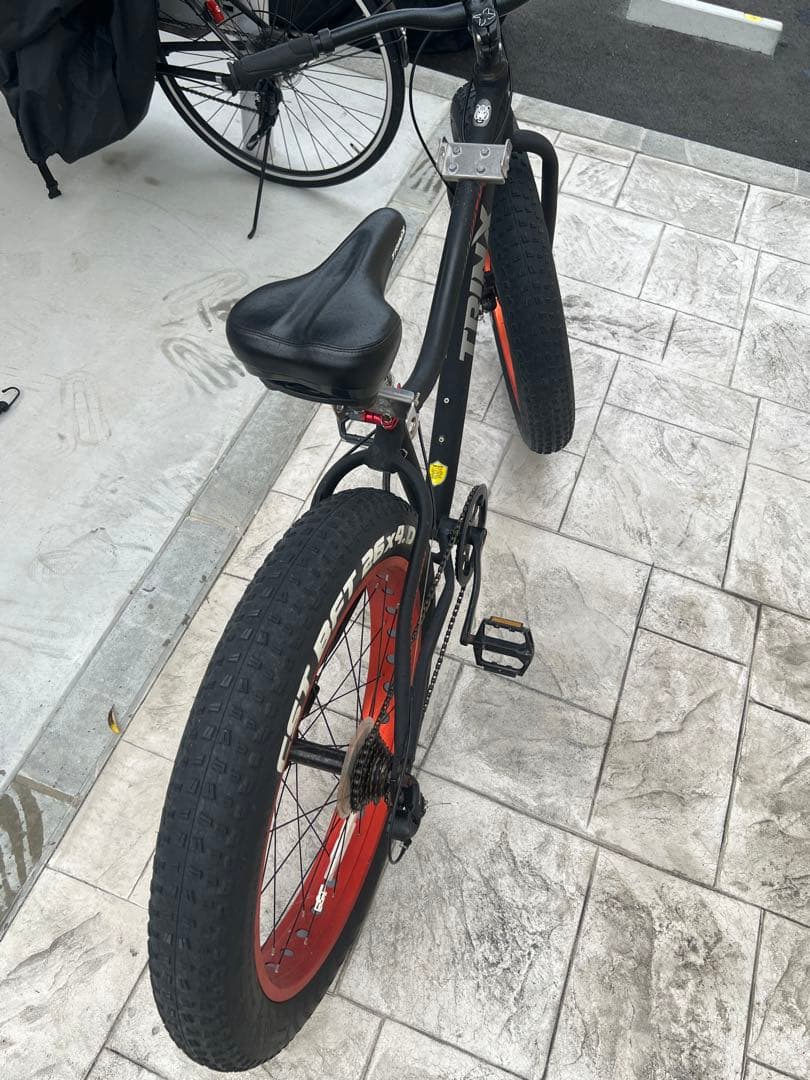 静岡県浜松市引取　TRINX T-106 ファットバイク