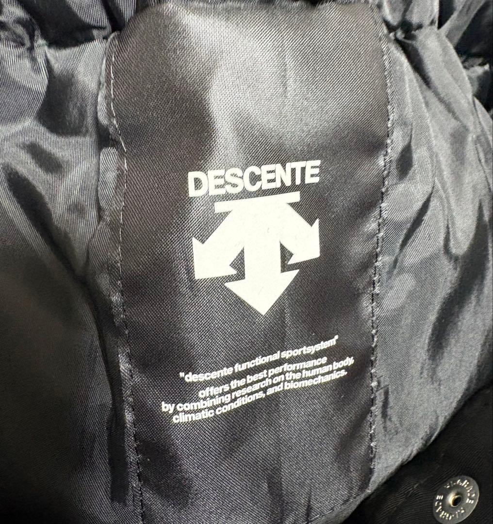 デサントDESCENTEスキーウェア　スノボウェア　メンズ　M