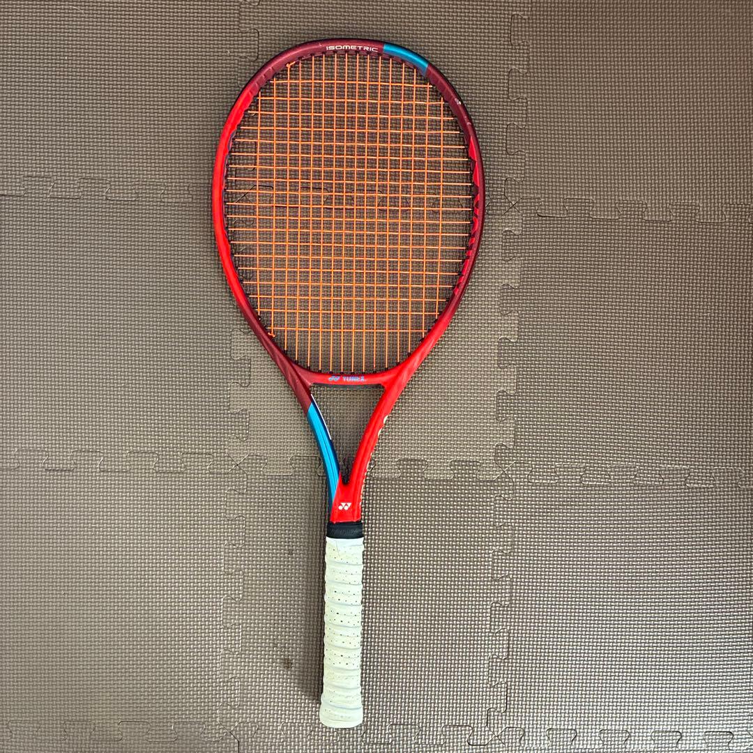 YONEX VCORE 100テニスラケット 2021年