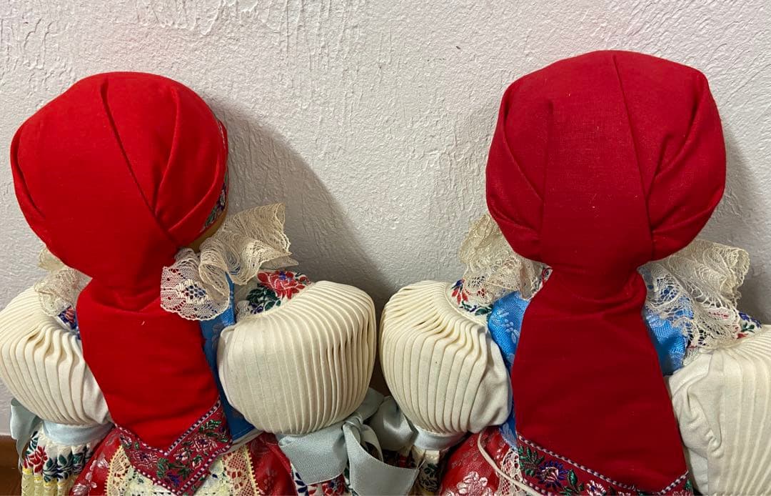 チェコ人形　ハンドメイド　民族衣装　2体　アンティーク　レトロ　スロヴァキア