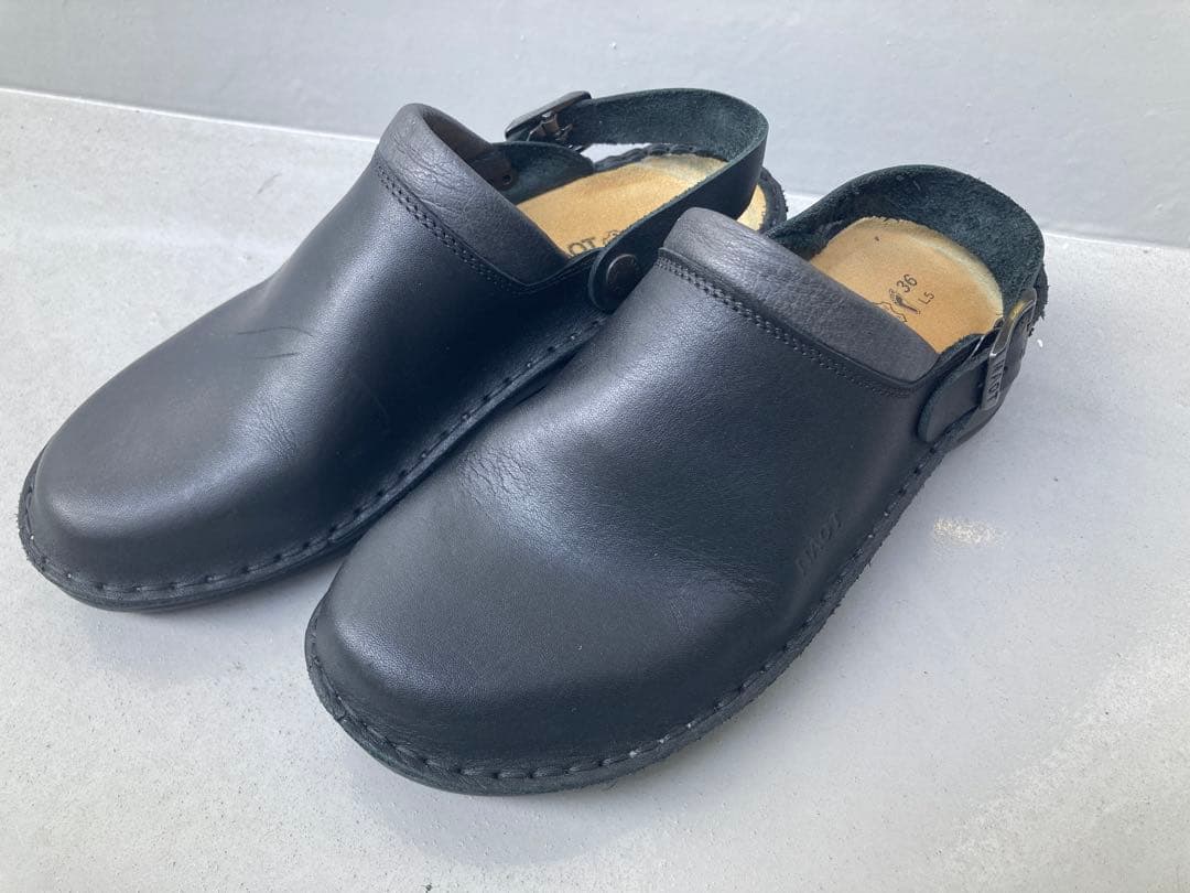 NAOT IRIS マットブラック 36