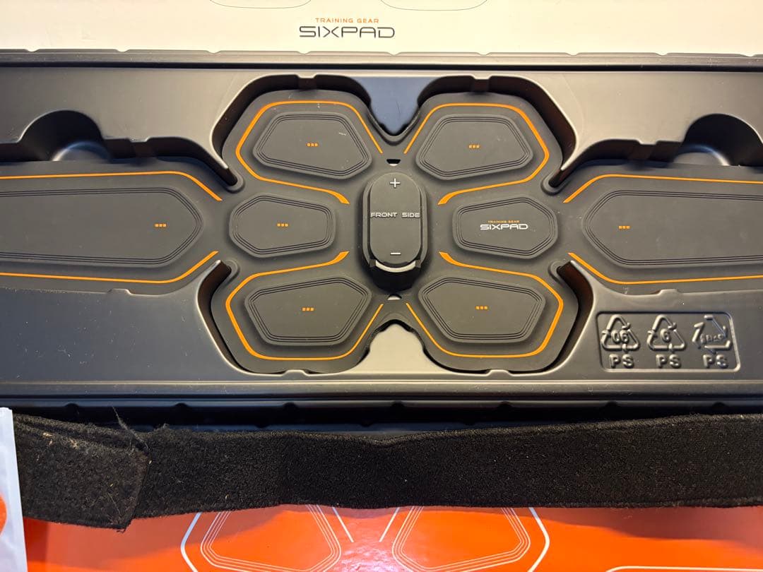 【お盆限定セール】【美品】シックスパッド　アブズベルト　S/M/L