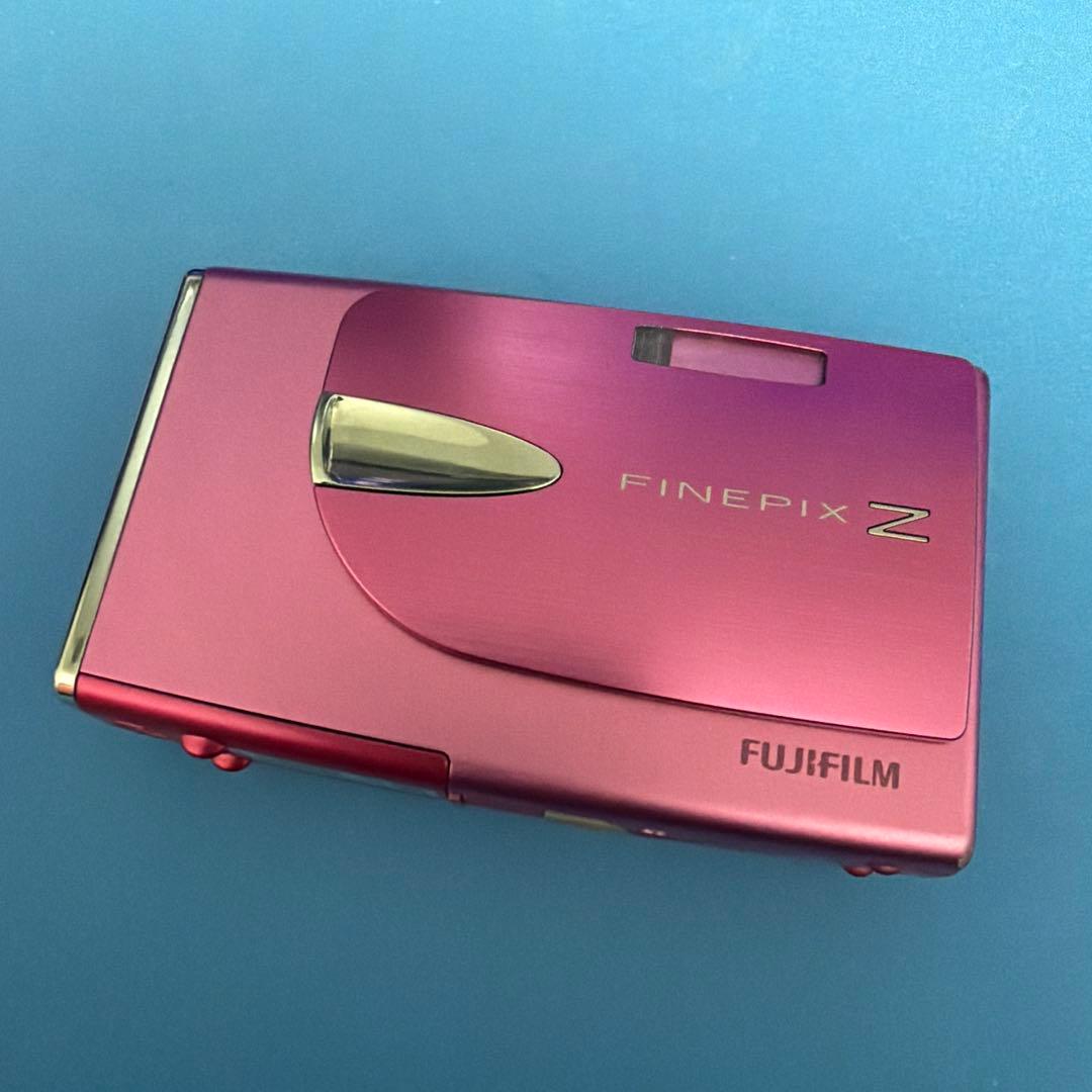 FUJIFILM FinePix Z20fd 富士フィルム　デジタルカメラ