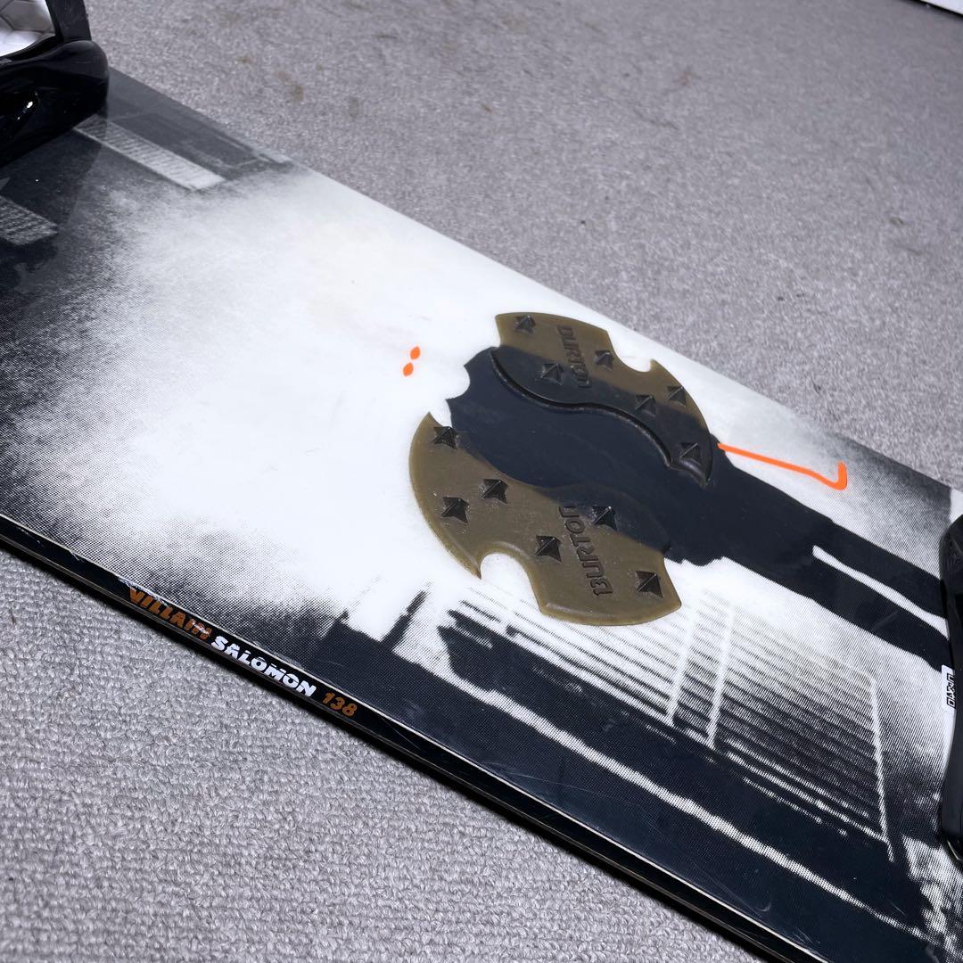 SALOMON VILLAIN 138　BURTON バイン付 スノーボード
