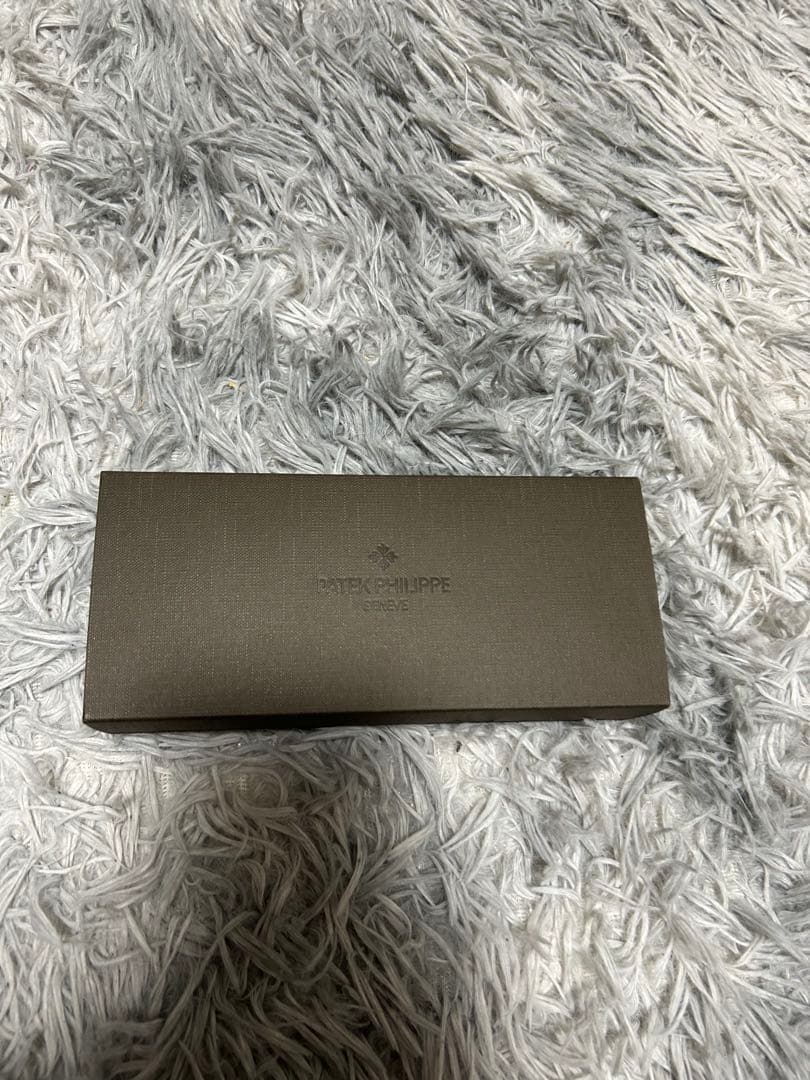 カランダッシュ　レマン　パテックフィリップダブルネーム　新品未開封