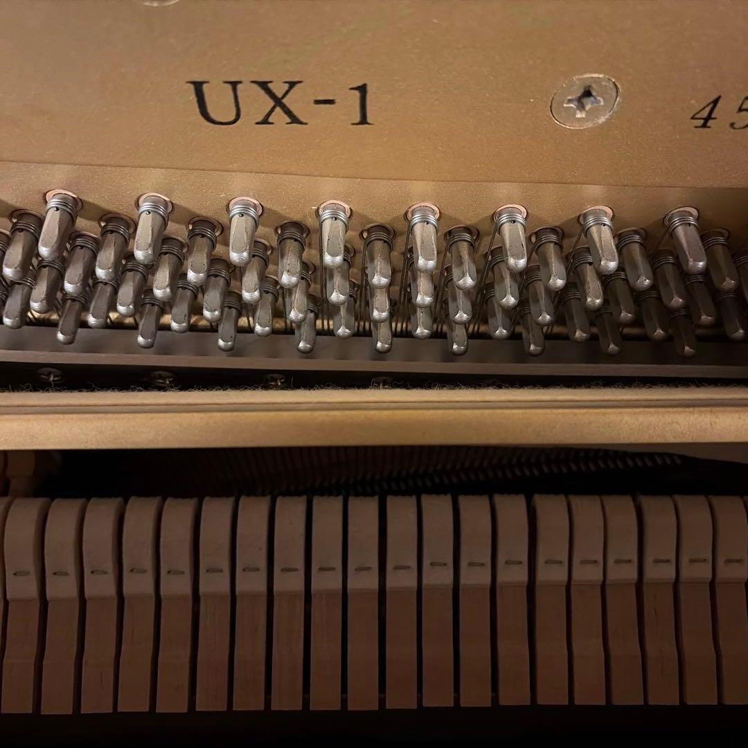 Dora　ヤマハ　アップライト　ピアノ　ＵＸ-1 X支柱