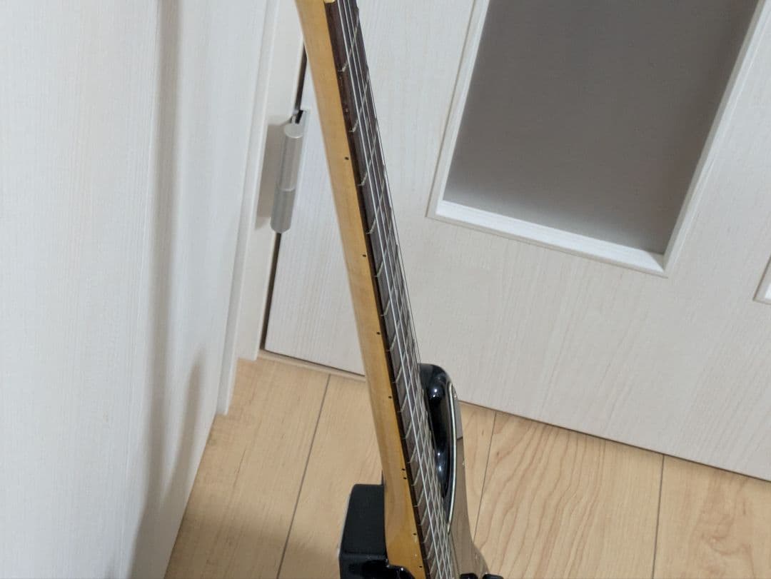 Squier Stratocaster ブラック　ソフトケース付　フェンダー