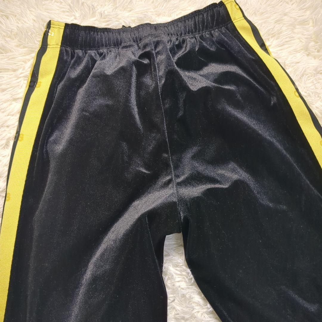 【美品✨adidas✨L】ベロア ジャージ トラックスーツ セットアップ 黒