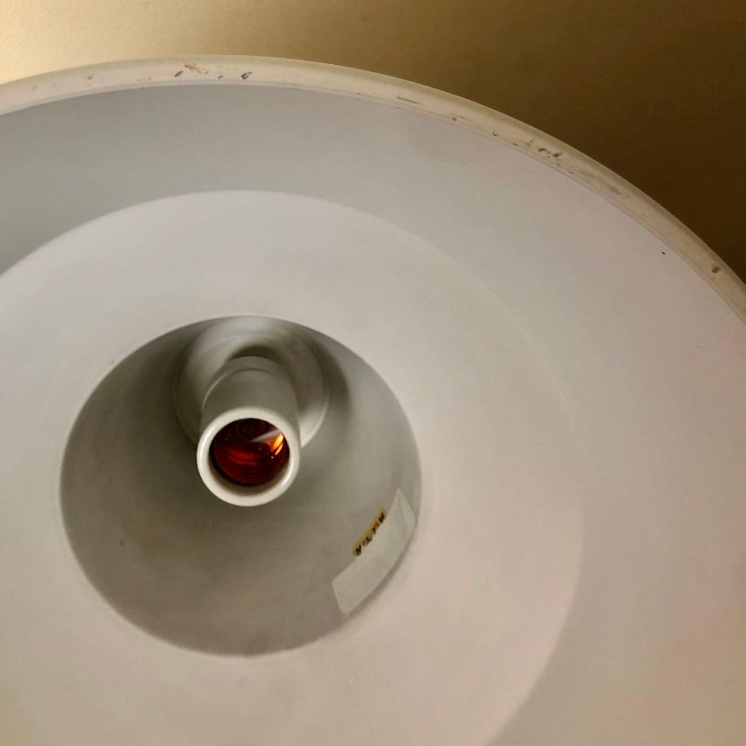 デンマーク　北欧ビンテージ　ミルキーホワイト　ペンダントランプ