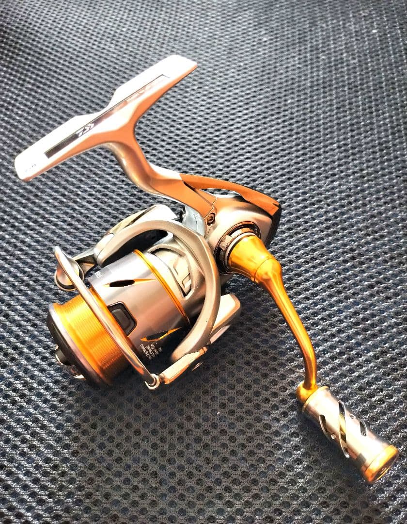 ダイワ 21フリームス FC LT2000S 新品未使用