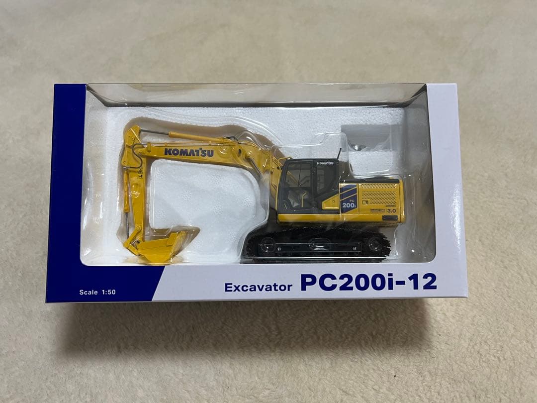 1/50 KOMATSU PC200i-12 エクスカベーター 1/50
