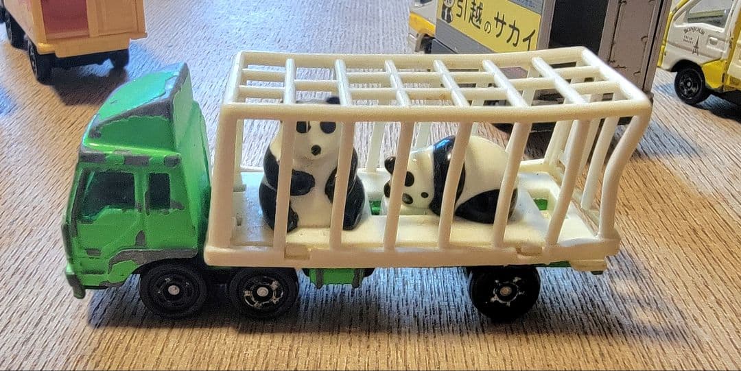 トミカとミニカー 87台セット