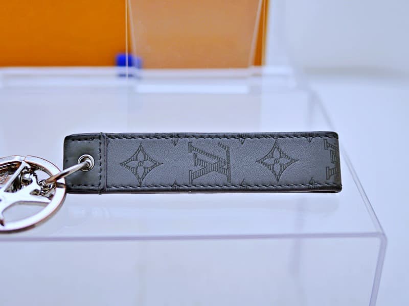 ⭐️美品　ルイヴィトン　Louis Vuitton モノグラム ドラゴンヌ グレ