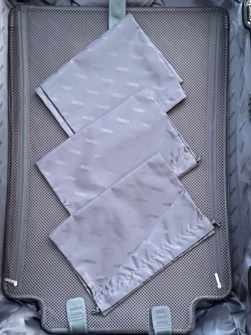 RIMOWA 924.73 TOPAS STEALTH 85L + カバー