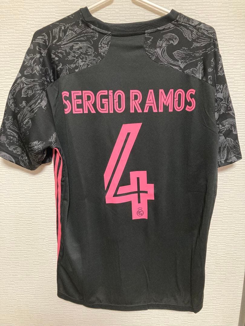 20-21 レアルマドリード 3rd セルヒオラモス ユニフォーム（A）