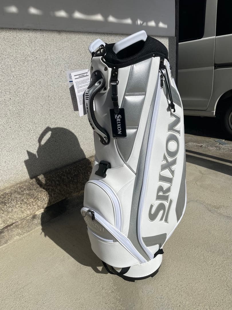【連休期間割引中】【新品・未使用】 SRIXON ゴルフバッグ・キャディバッグ