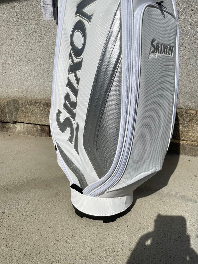 【連休期間割引中】【新品・未使用】 SRIXON ゴルフバッグ・キャディバッグ