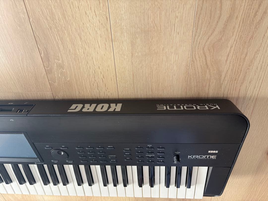 KORG KROME-61 (SC-KROME-61&PS-3付)