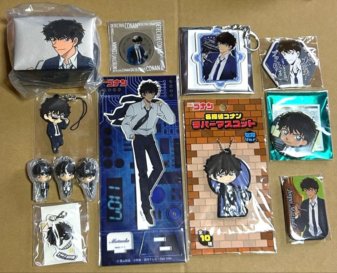 名探偵コナン　松田 陣平　グッズ　アクリルキーホルダー　缶バッジ　など