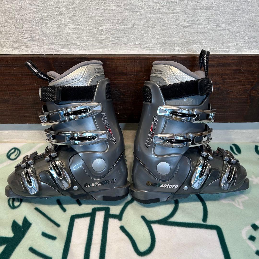 ◇売約済◇ KNEISSL BIGFOOT 64cm ブーツ　23〜23.5cm