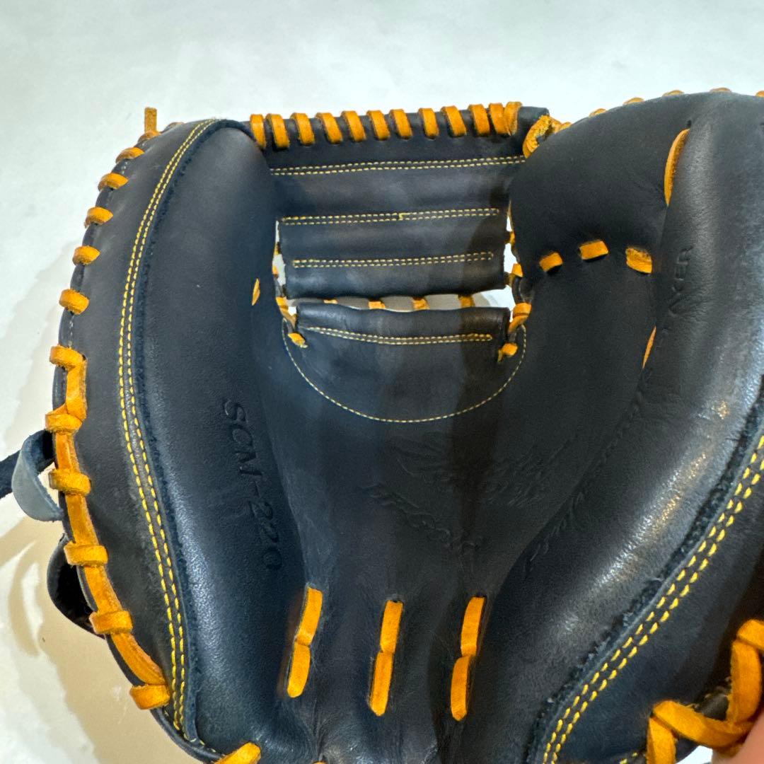 ハイゴールド　キャッチャーミット　軟式用　SCM-220 右利き用　一般用