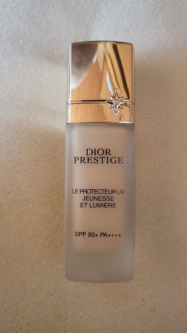 dior ホワイト　ル　プロテクター00新品未使用