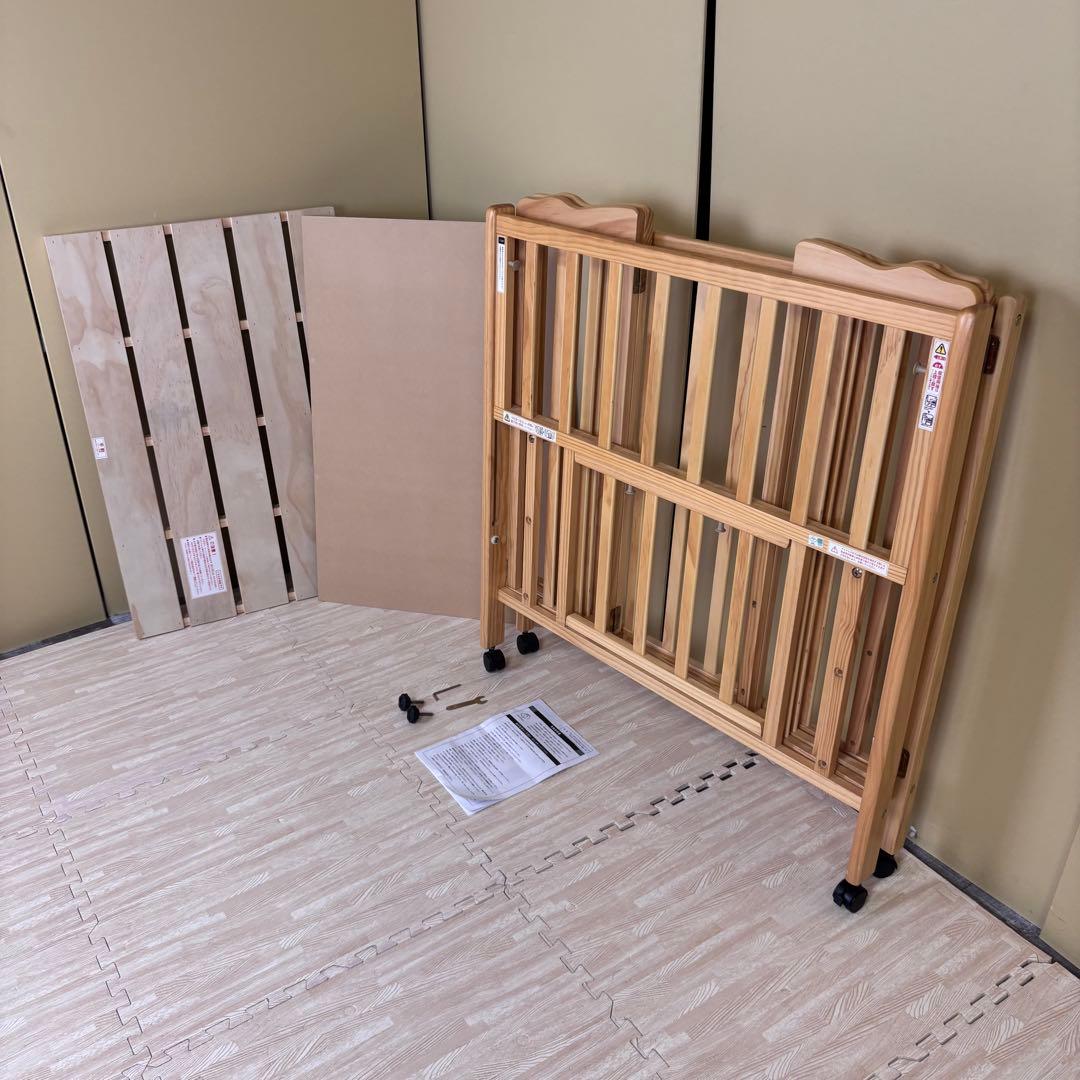 除菌清掃済　☆美品☆　大和屋　パタン　折りたたみミニベビーベッド　すのこ　完品