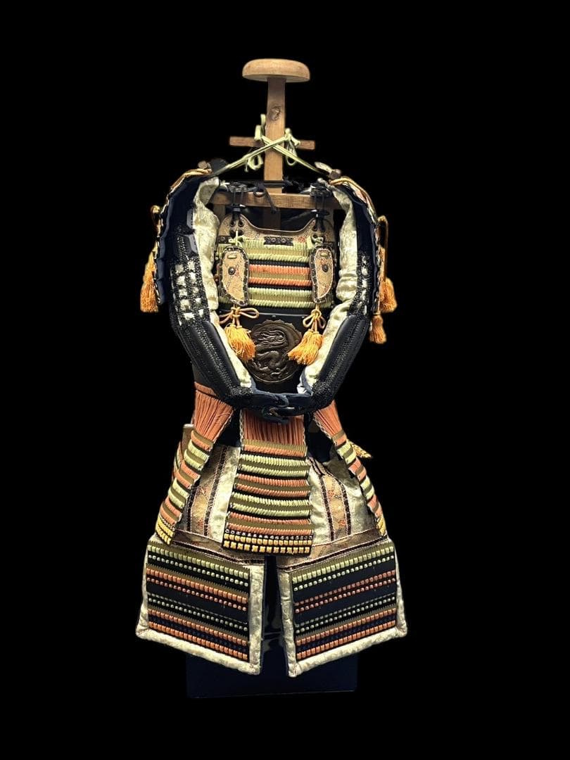 送料込み 着用可能 甲冑 等身大 当世具足 鎧兜 時代祭り 鎧櫃 龍刻 胸当て