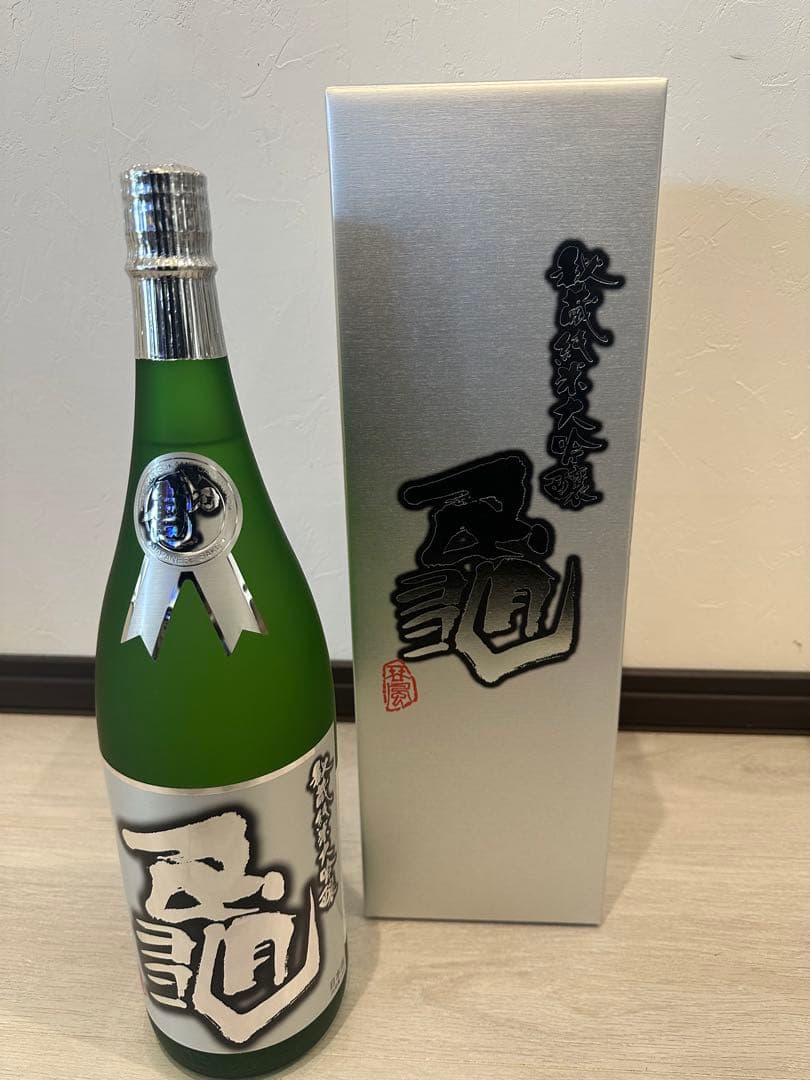 純米大吟醸　亀　1.8ℓ 初亀譲造株式会社