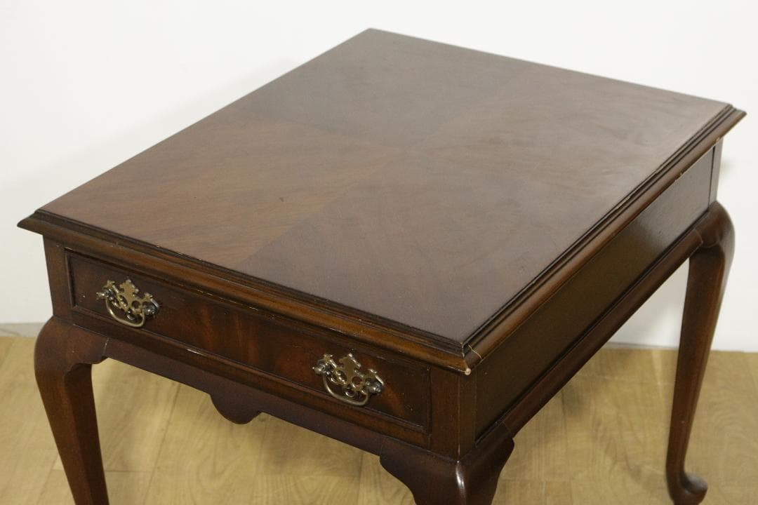 Drexelドレクセル★サイドテーブル★クラシック★木製家具★ネコ脚★