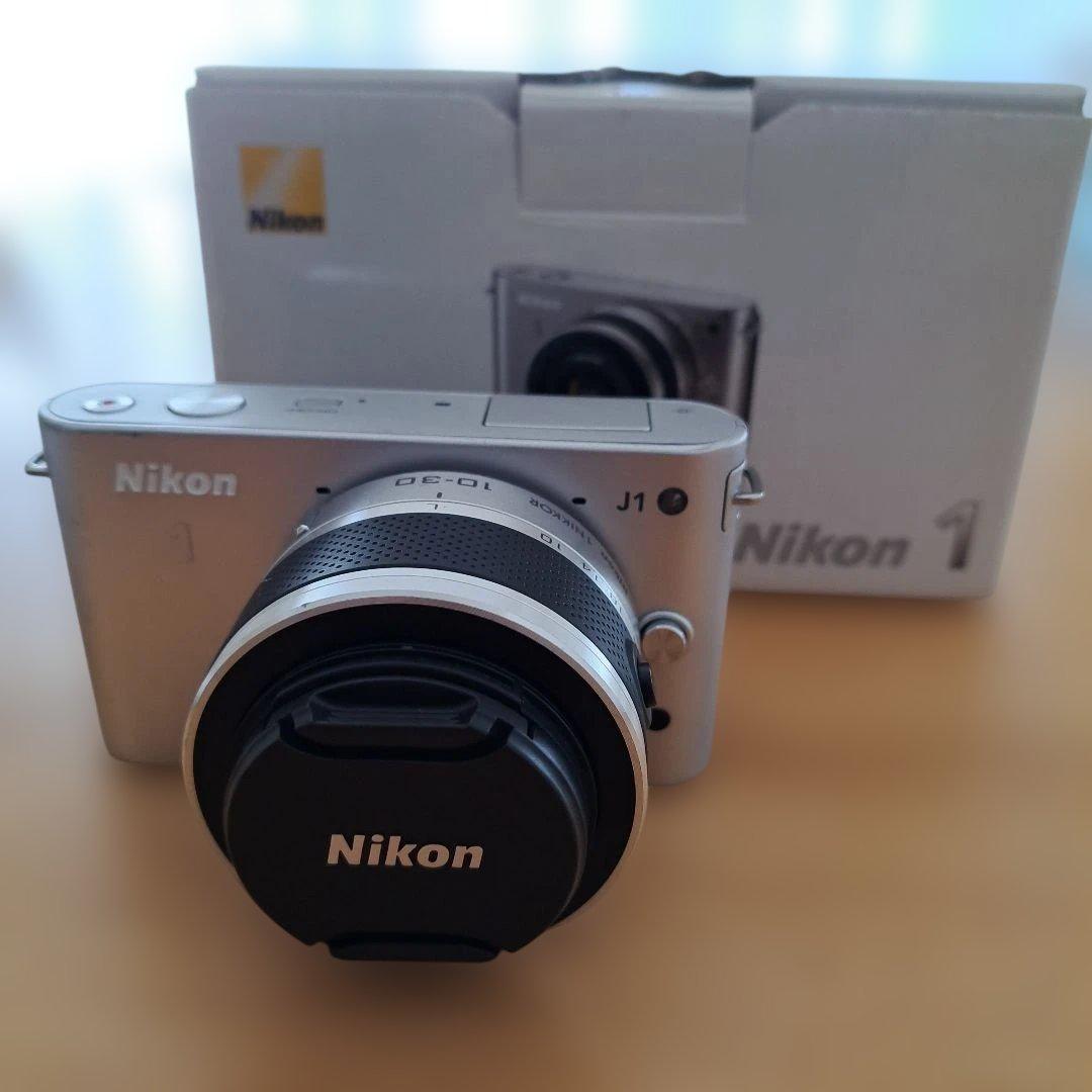 Nikon 1 J1 ズームレンズキット