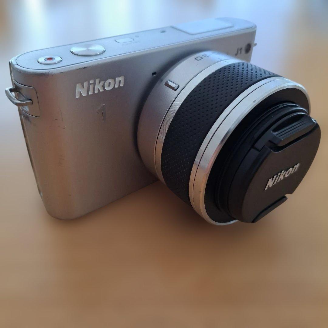 Nikon 1 J1 ズームレンズキット