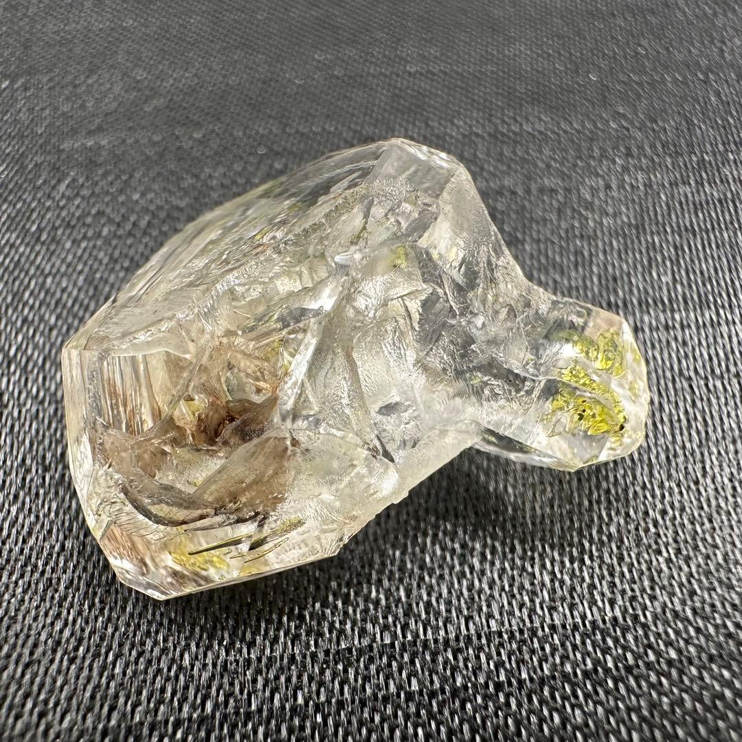 蛍光も！！　オイルイン　ハーキマーダイヤモンド　原石