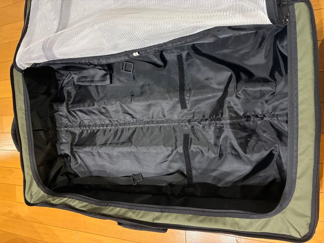 F2 スキー、スノーボード　キャリーバッグ