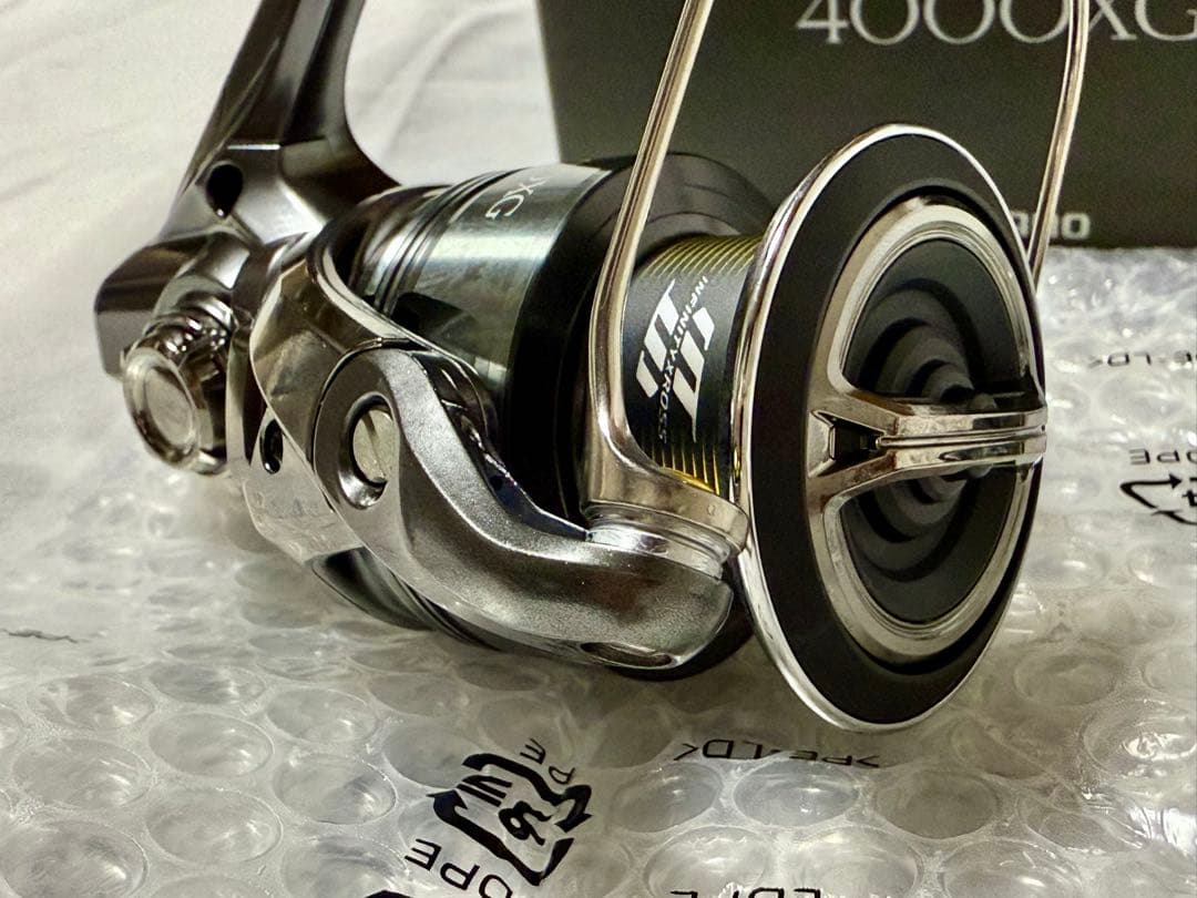 SHIMANO 24 ツインパワー 4000ＸG 新品・未使用