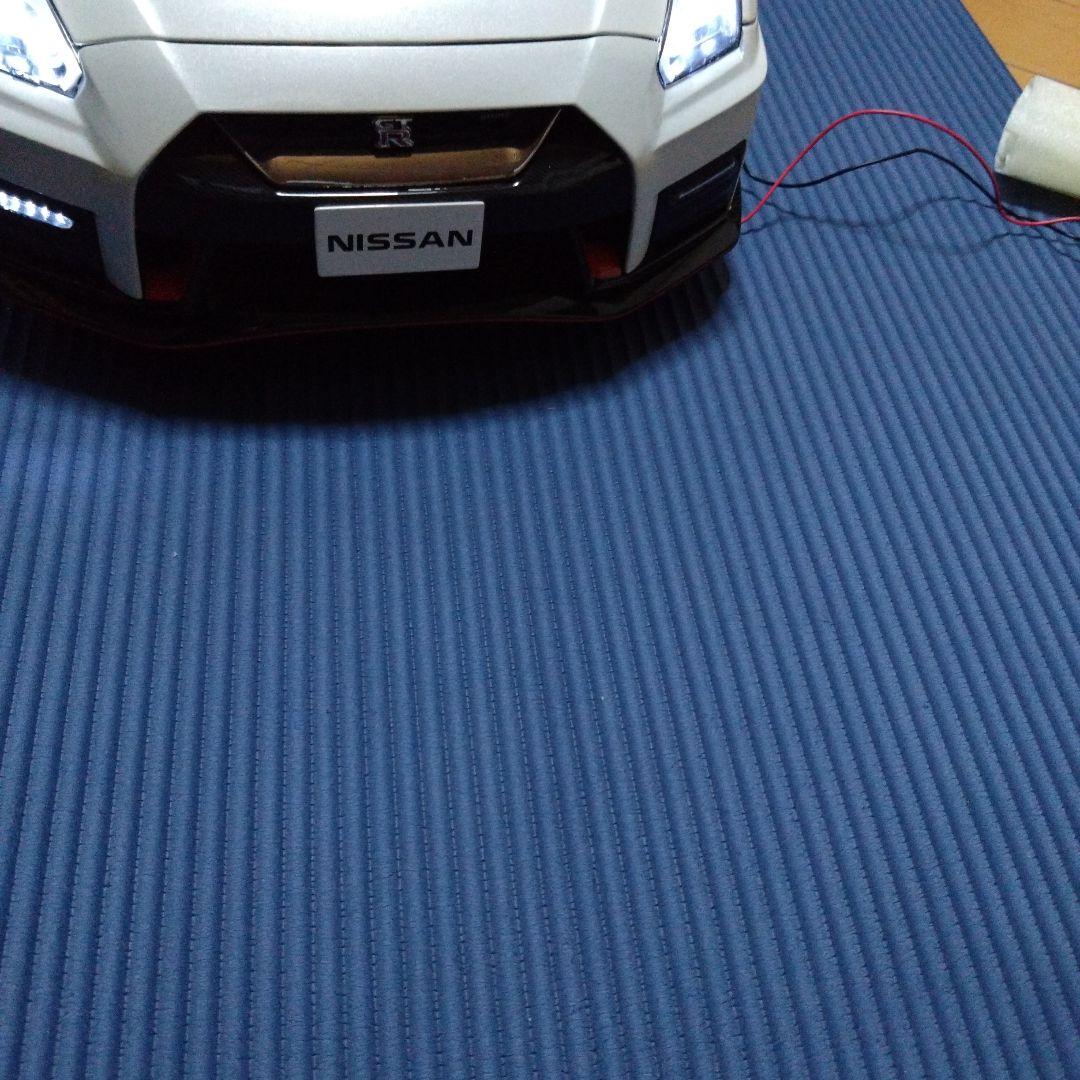 ディアゴスティーニ　NISSAN R35 GT-R nismo LEDライト付