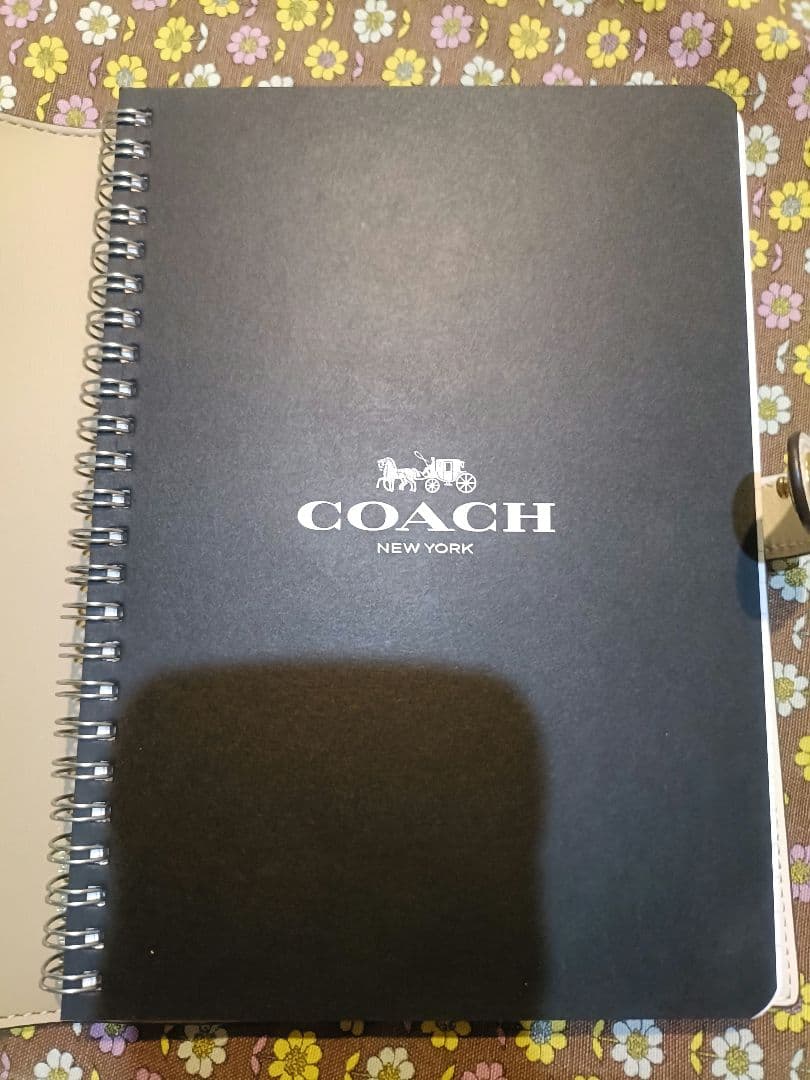 COACH ノートブック　ストロベリープリント