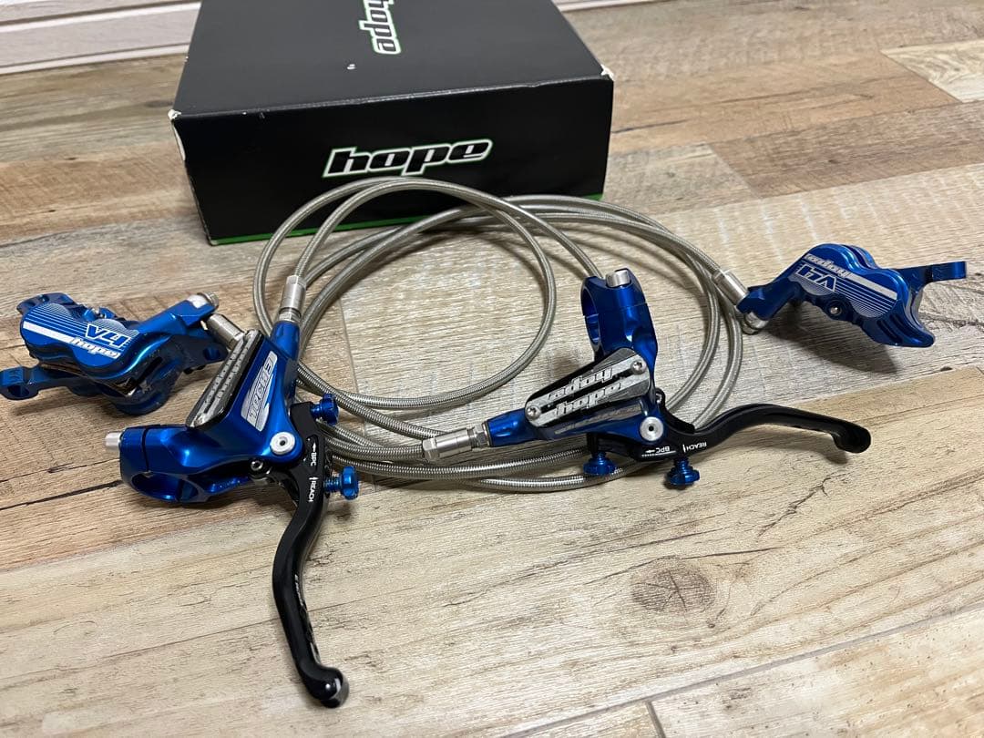 hope tech E v4 ブルー