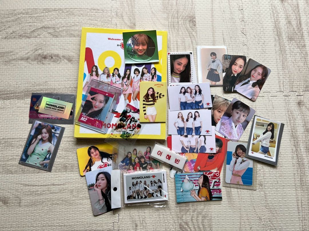 MOMOLAND 引退 まとめ売り レア物あり 匿名配送