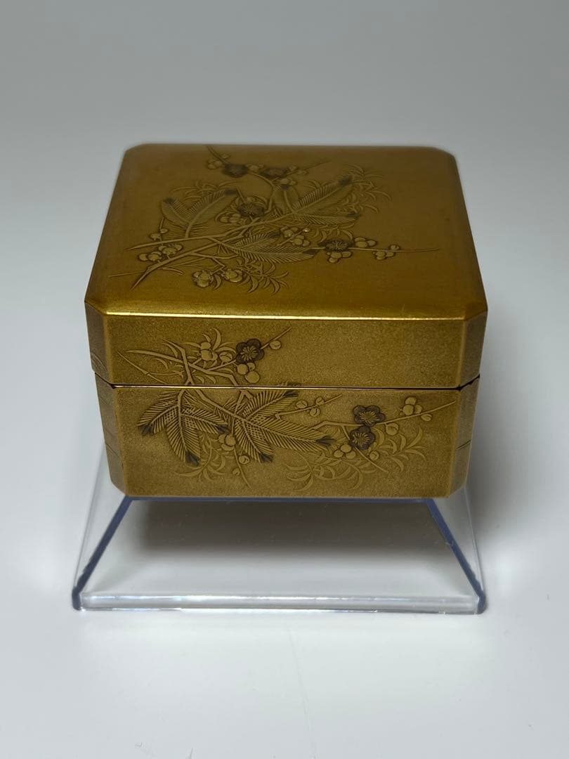 香道具 時代蒔絵 金蒔絵花草風景図香合 金地内金梨地 箱付 明治時代蒔絵　古美術