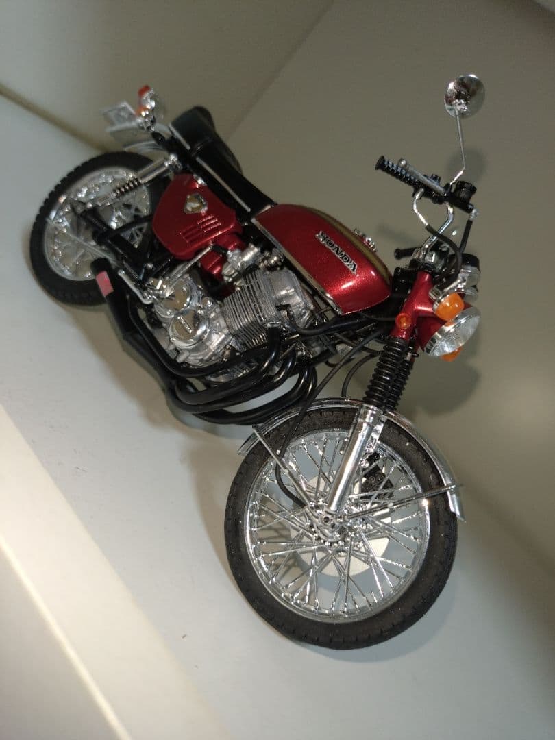 アオシマバイクシリーズプラモデル完成品ホンダCB750Customクリアケース付